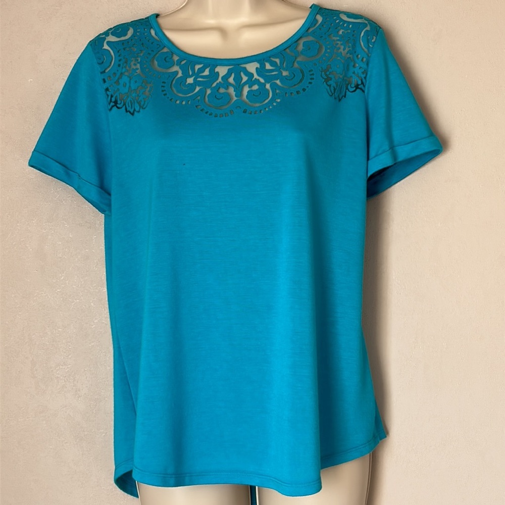 C WONDER | TUNIC | M | BURN OUT TRIM